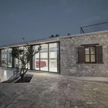 Marmaras Guest house Lysos