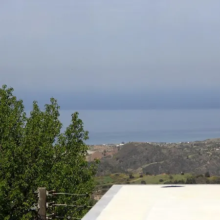 Guest house Marmaras