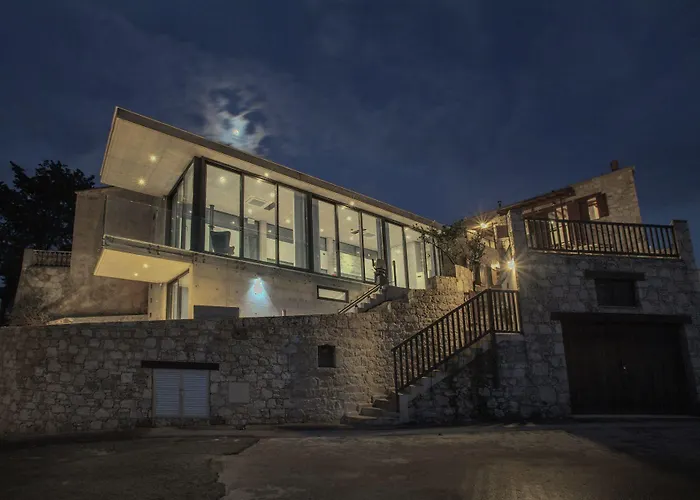 ゲストハウス Marmaras